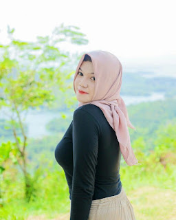 Hijabers Ketat Padat