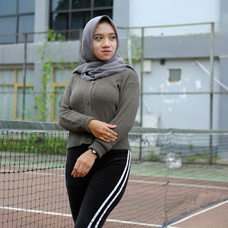 Hijabers Ketat Padat