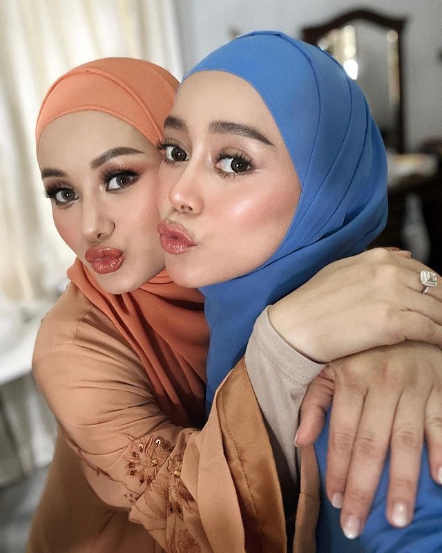 Dinda Hauw